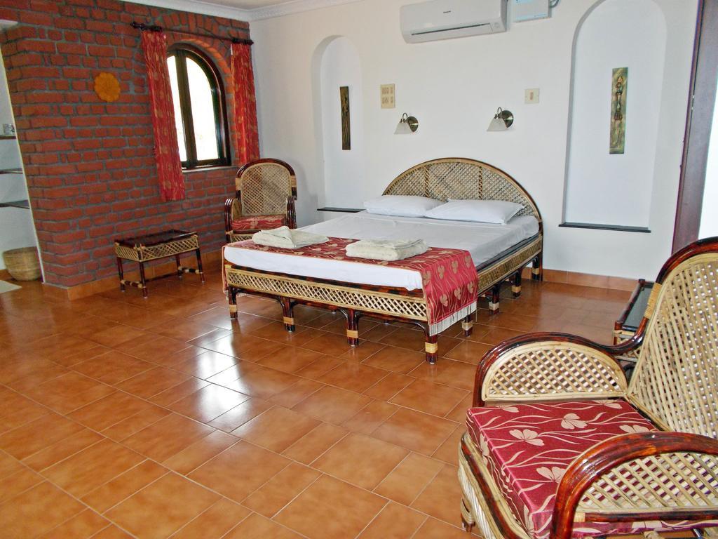 Hotel Lakeside Dindigul Pokoj fotografie