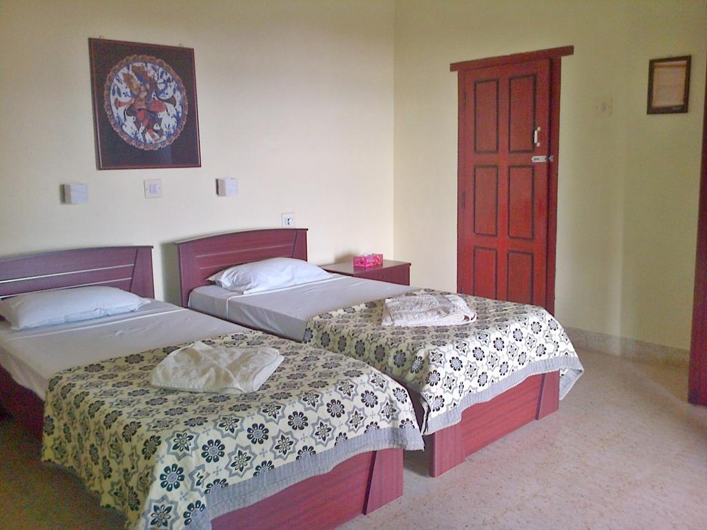 Hotel Lakeside Dindigul Pokoj fotografie